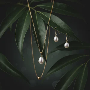 Elegant Pearl Necklaces