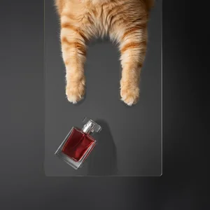 Pet-friendly perfume glamour shot