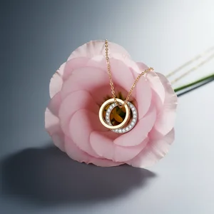 Floral intertwined necklace