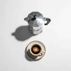 Minimalist key and dish display