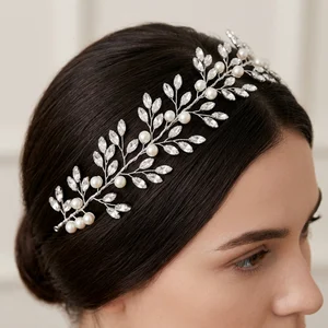 Elegant pearl and crystal headband