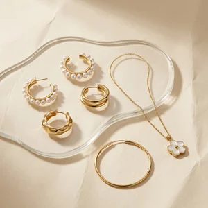 Elegant gold and pearl jewelry collection