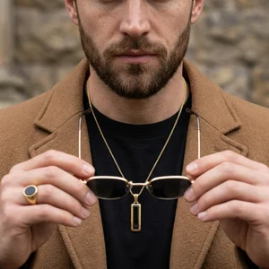 Men's gold jewelry lifestyle