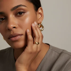 Bold gold jewelry details