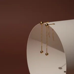 Elegant jewellery display