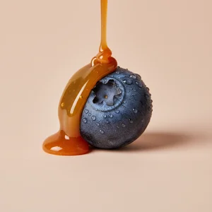 Caramel blueberry luxury shot