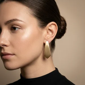 Elegant Gold Earring Detail