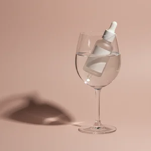 Elegant drink/diffuser glass
