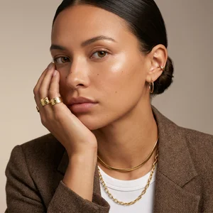 Sophisticated gold jewelry style