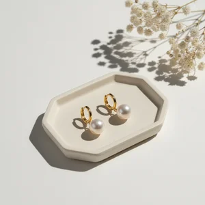 Elegant Pearl & Gold Earrings