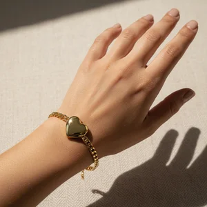 Delicate Gold Chain Bracelet