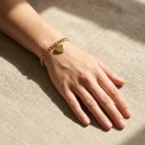 Delicate Gold Chain Bracelet