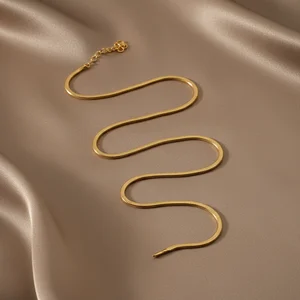 Luxurious Gold Snake Chain