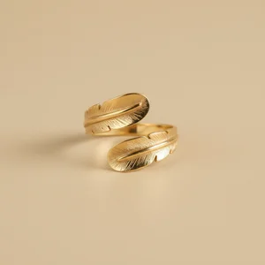 Feather leaf gold ring
