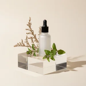 Minimalist botanical serum