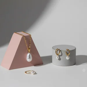 Elegant pearl jewelry collection