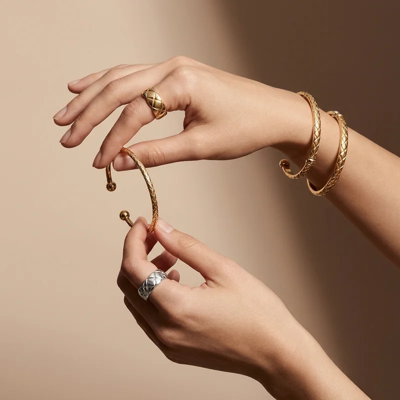 Artistic Gold Ring Display