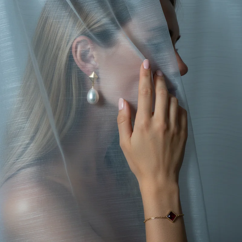 Mysterious sheer touch