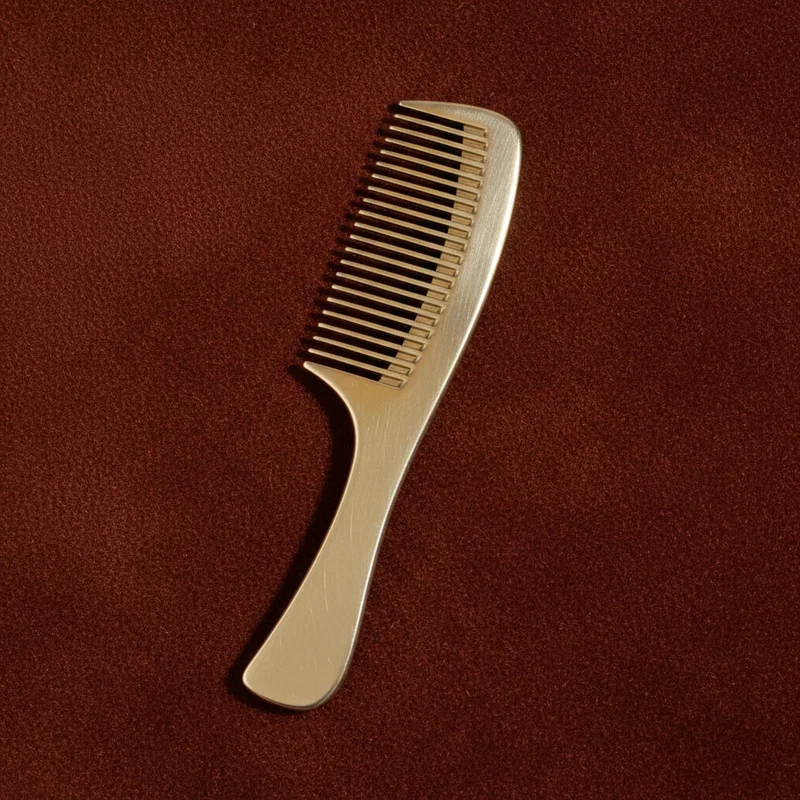 Elegant golden hair comb display