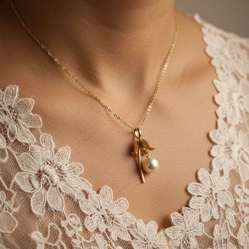 Delicate Floral Gold Pendant