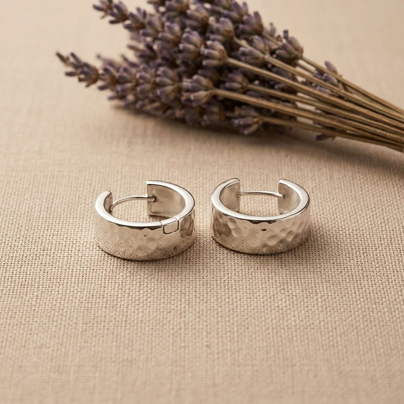 Silver earrings with lavender