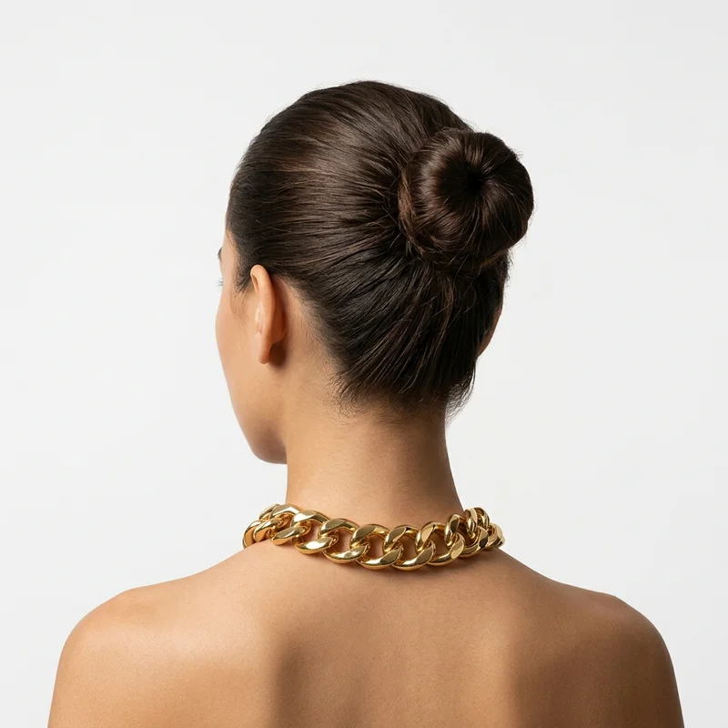 Chunky gold chain on model
